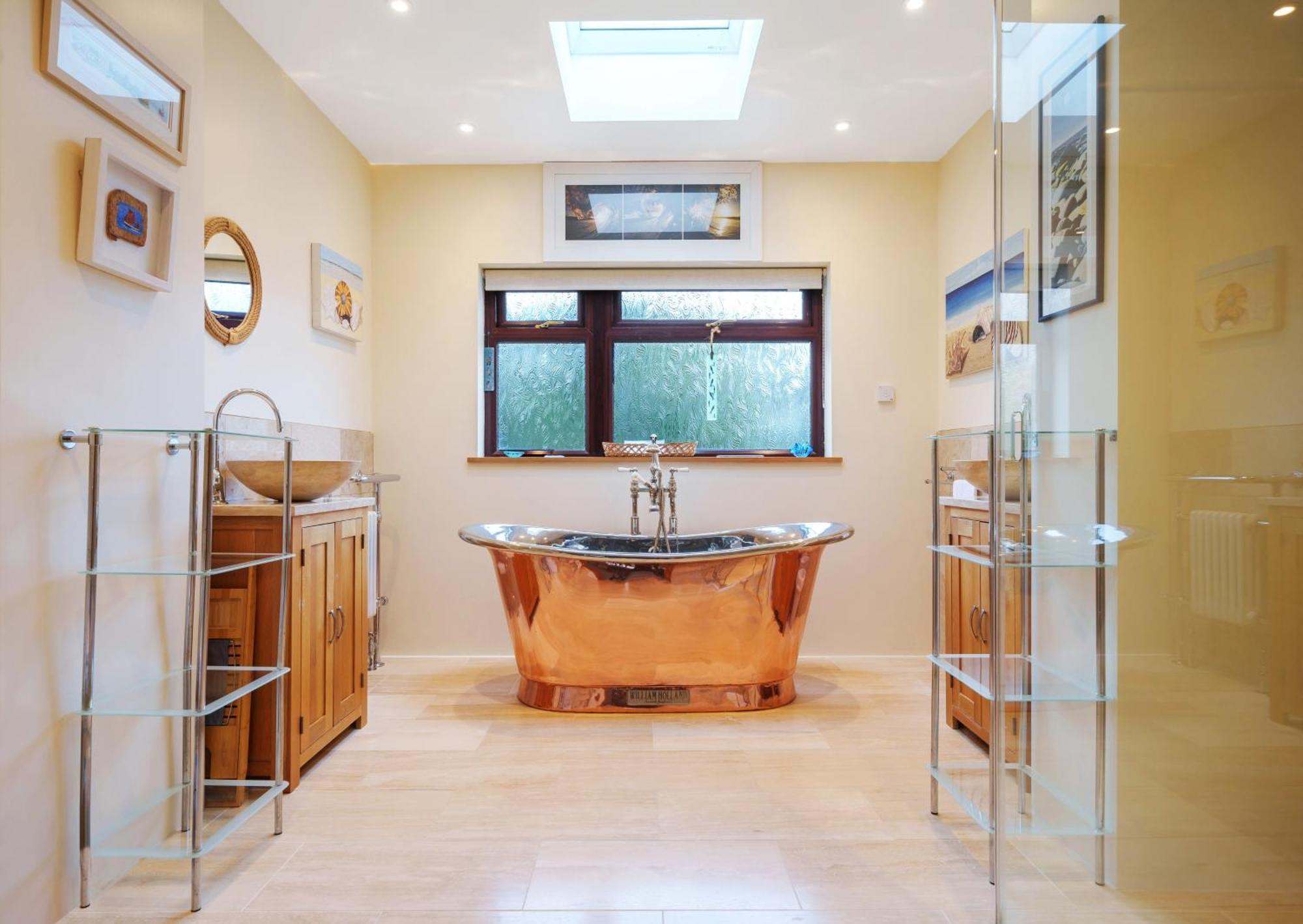 High Quality Detached House With Parking * St Ives (Cornwall)